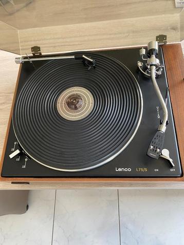 Lenco L75 S origineel met Jelco Toonarm beschikbaar voor biedingen