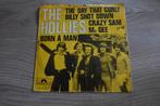 The Hollies – The Day That Curly Billy Shot Down Crazy Sam M, Cd's en Dvd's, Vinyl Singles, Gebruikt, 7 inch, Single, Ophalen of Verzenden
