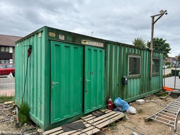 Bouwkeet/werfkeet met sanitair (toilet) disponible aux enchères