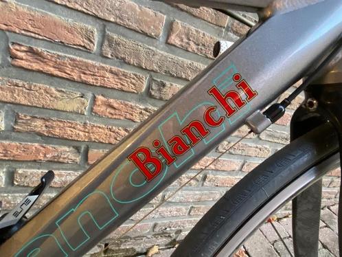 Vélo de route 11 vitesses Bianchi 1885, Vélos & Vélomoteurs, Vélos | Vélos de course, Utilisé, Hommes, Autres marques, Plus de 20 vitesses