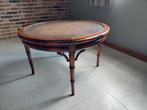 Table basse en noyer, Maison & Meubles, Moins de 50 cm, Rond, Enlèvement, Utilisé