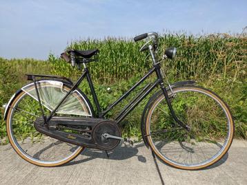 Showpiece Raleigh Roadster 1948 disponible aux enchères