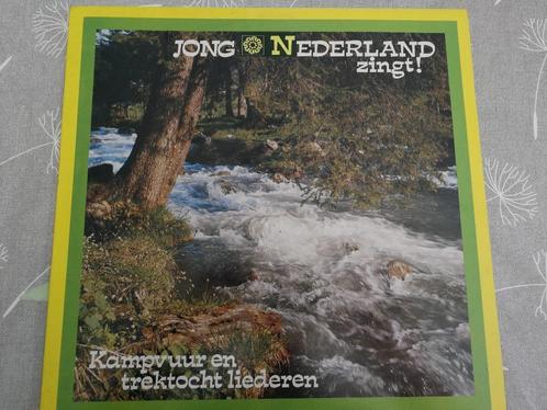Kampvuur en trektocht liederen, Jong Nederland zingt, Cd's en Dvd's, Vinyl | Kinderen en Jeugd, Gebruikt, Muziek, Ophalen
