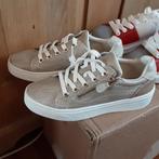 NIEUWE mooie sneakers M38, Ophalen of Verzenden, Nieuw, Sneakers