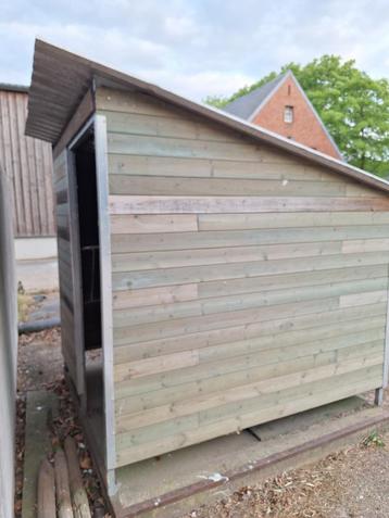 schapenstal  beschikbaar voor biedingen