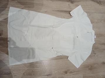 Stage uniform beschikbaar voor biedingen