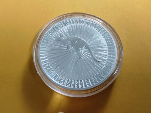 2x KANGAROO AUSTRALIAN 2025 ZILVEREN MUNT 1 OUNCE, Postzegels en Munten, Edelmetalen en Baren, Zilver, Ophalen