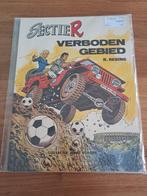 Col j.Europa 114 Sectie R verboden gebied-sc-1977 1ste druk, Boeken, Stripverhalen, Eén stripboek, Ophalen of Verzenden, Zo goed als nieuw
