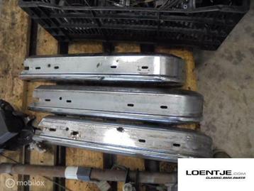Bumperhoek rechtsachter BMW e30 chroom 325i 320i 318i 316 et beschikbaar voor biedingen
