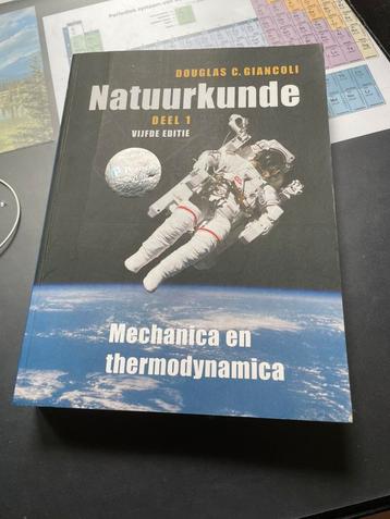 Boek fysica Giancoli beschikbaar voor biedingen