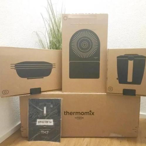 Nieuwe Thermomix tm7 nooit gebruikt met zijn accessoires, Elektronische apparatuur, Keukenmixers, Nieuw, 4 liter of meer, 1 snelheid
