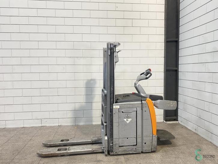 Still EXV-SF14, Articles professionnels, Machines & Construction | Chariots élévateurs & Transport interne, Empileur, Électrique