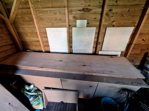 Vend panneaux meranti 18mm, Doe-het-zelf en Bouw, Platen en Panelen, Zo goed als nieuw, Ophalen