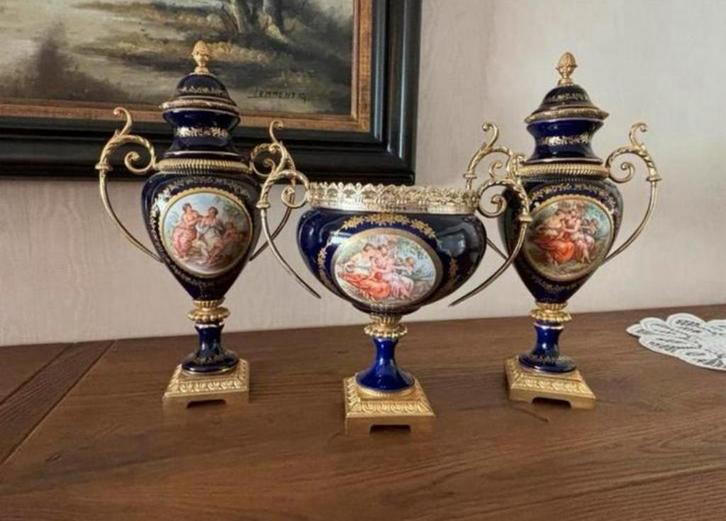 Set van 3 blauwe antieke vazen, Antiek en Kunst, Antiek | Vazen, Ophalen of Verzenden