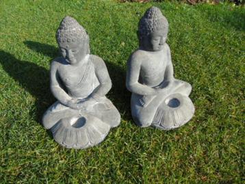 stenen boeddha, 2 stuks voor 55 euro!! beschikbaar voor biedingen