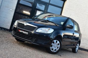 Skoda Fabia 1.4i Trekhaak / Airco / 2011/ 69Dkm / garantie beschikbaar voor biedingen