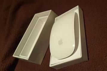 Apple Magic Mouse 2  beschikbaar voor biedingen