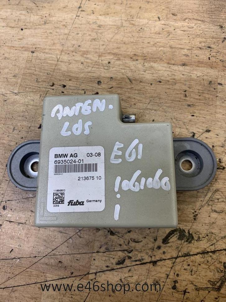 BMW E61 ANTENNE OE 6935024, Auto diversen, Autoradio's, Gebruikt, Ophalen of Verzenden