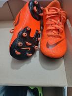 Basket Nike Football taille 27,5, Sport en Fitness, Voetbal, Ophalen, Zo goed als nieuw