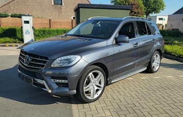 Mercedes ML 250 gekeurd voor verkoop !! beschikbaar voor biedingen