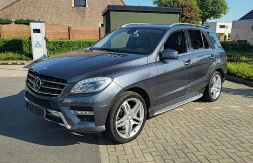 Mercedes ML 250 !!, Auto's, Mercedes-Benz, Particulier, M-Klasse, ABS, Adaptive Cruise Control, Airbags, Airconditioning, Alarm