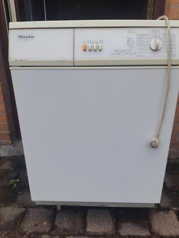Miele Novotronic T515 wasdroger beschikbaar voor biedingen