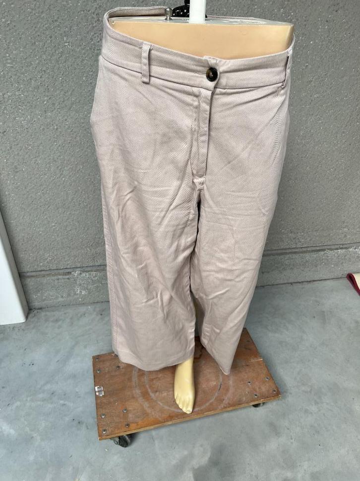 gigue 42, Kleding | Dames, Broeken en Pantalons, Gedragen, Maat 42/44 (L), Overige kleuren, Lang, Ophalen of Verzenden