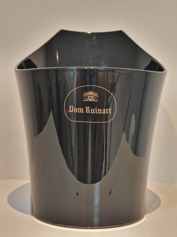Ijsemmer Dom Ruinart ontworpen door Emmanuel Dietrich beschikbaar voor biedingen