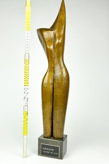 Kunstwerk Jeanne De Dijn Adagio, Enlèvement