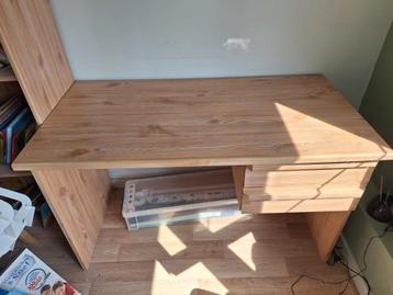 Bureau beschikbaar voor biedingen