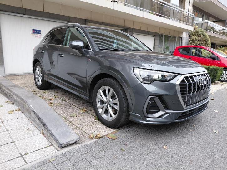 Audi q3 2.0 tdi automatique avec 78000km, Auto's, Audi, Particulier, Q3, ABS, Achteruitrijcamera, Adaptive Cruise Control, Airbags