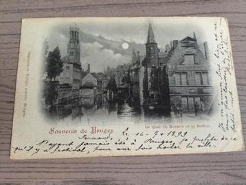 Souvenir de Bruges Le Quai du Rosaire et le Beffroi