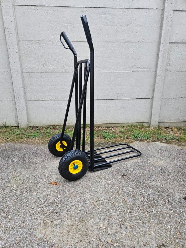 Steekwagen met plateau Draagvermogen 250 kg Voor 60 euro, Doe-het-zelf en Bouw, Transportwagens, Steekwagen, Ophalen
