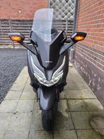 Honda forza 125 cc, Motoren, Particulier, 125 cc, 11 kW of minder, Minimaal motorrijbewijs A2