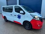 Opel Vivaro *AMBULANCE-RETTUNGSWAGEN* (bj 2017), Auto's, Bestelwagens en Lichte vracht, Gebruikt, Euro 6, Wit, Bedrijf