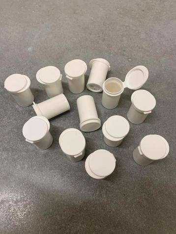 Doosjes geocache geocaching potjes beschikbaar voor biedingen