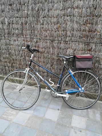 Giacomelli dames sport fiets te koop beschikbaar voor biedingen