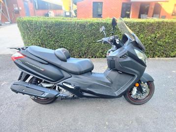Sym. 600 i. Opknapper.  beschikbaar voor biedingen