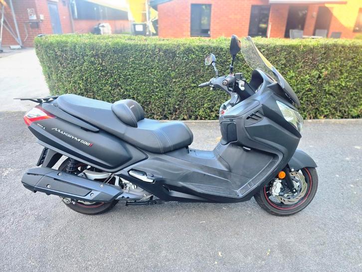 Sym. 600 i. Opknapper., Motoren, Motoren | Schademotoren, Scooter, Overige merken, 1 cilinder, Ophalen