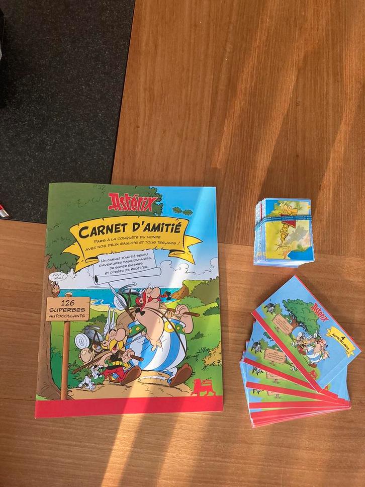 Asterix Delhaize carnet d’amitié - 0,10 cents/autocollant, Verzamelen, Stripfiguren, Nieuw, Ophalen of Verzenden