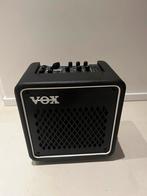 Vox mini go 10 met looper pedal, Muziek en Instrumenten, Versterkers | Bas en Gitaar, Ophalen, Zo goed als nieuw