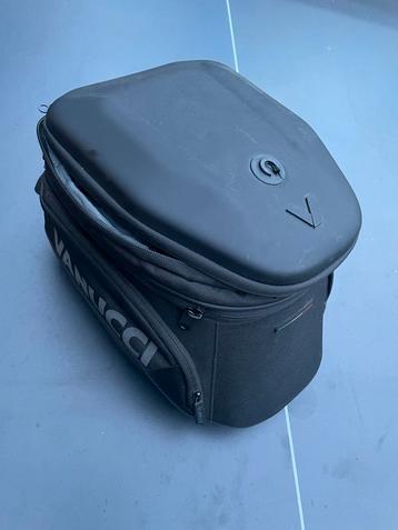 Vanucci Tanktas 15L + tanklock beschikbaar voor biedingen