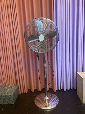 Ventilator te koop beschikbaar voor biedingen
