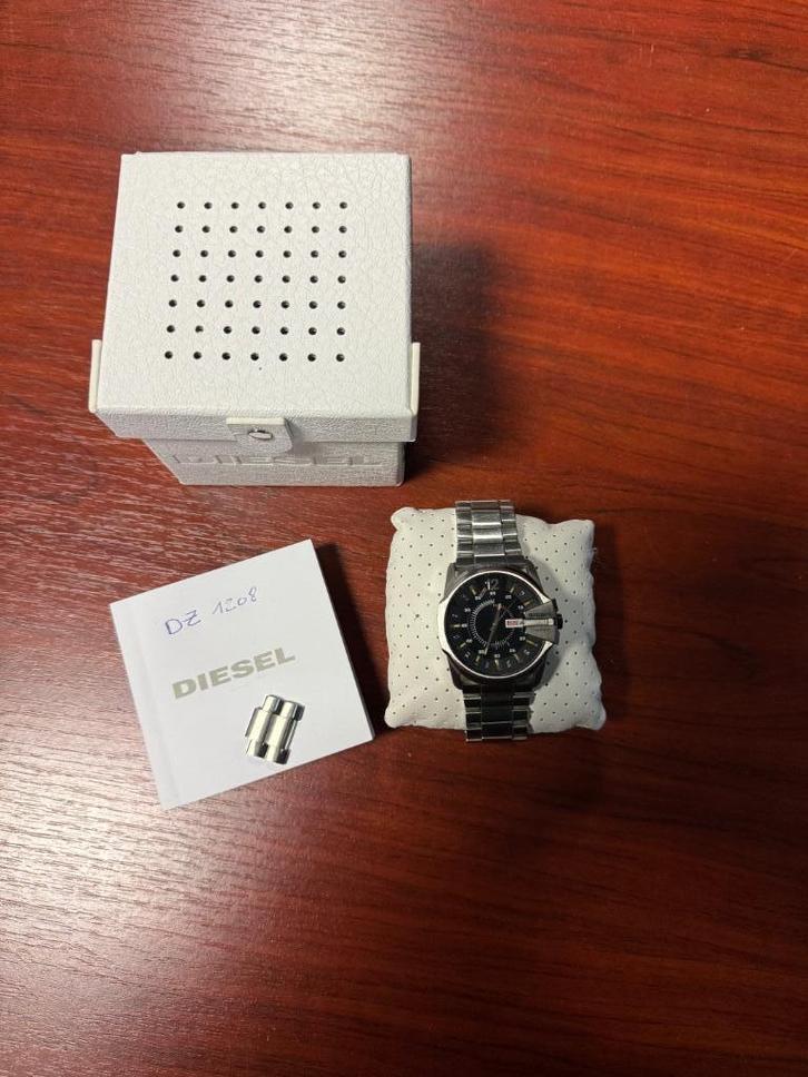 Diesel DZ Serie  Koopje 35€ / 10€, Handtassen en Accessoires, Horloges | Heren, Gebruikt, Polshorloge, Overige merken, Staal, Staal