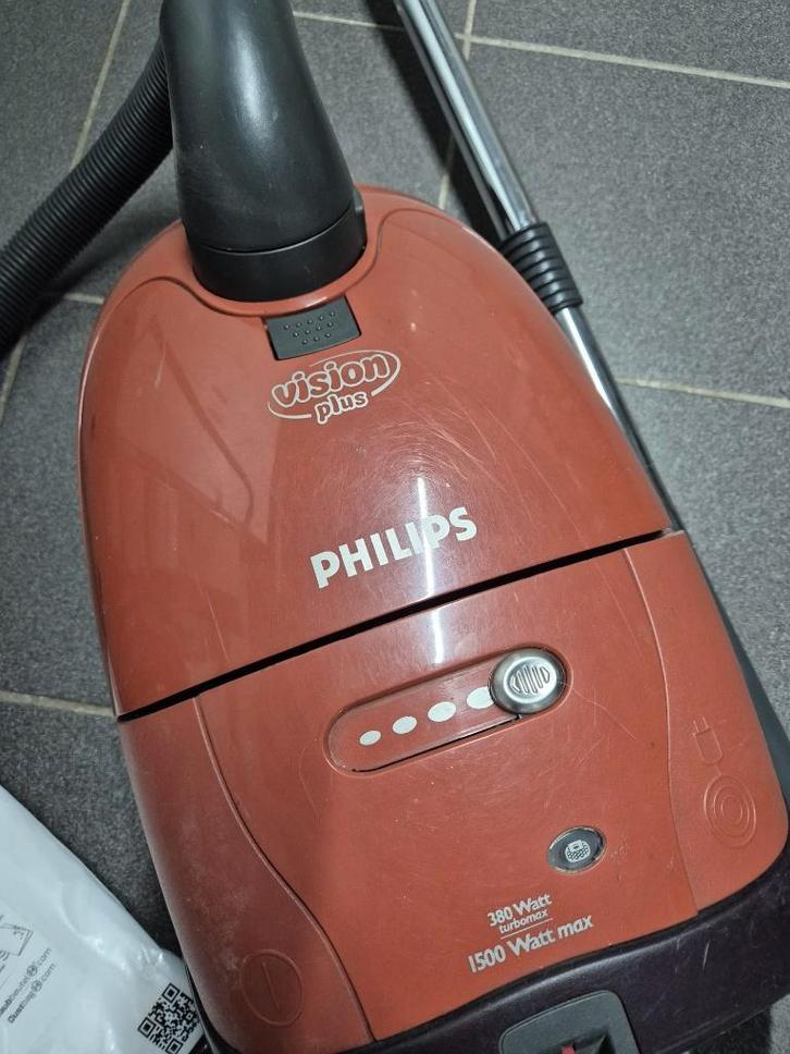Stofzuiger Philips VisionPlus, Elektronische apparatuur, Stofzuigers, Gebruikt, Stofzuiger, 1200 tot 1600 watt, Stofzak, Ophalen