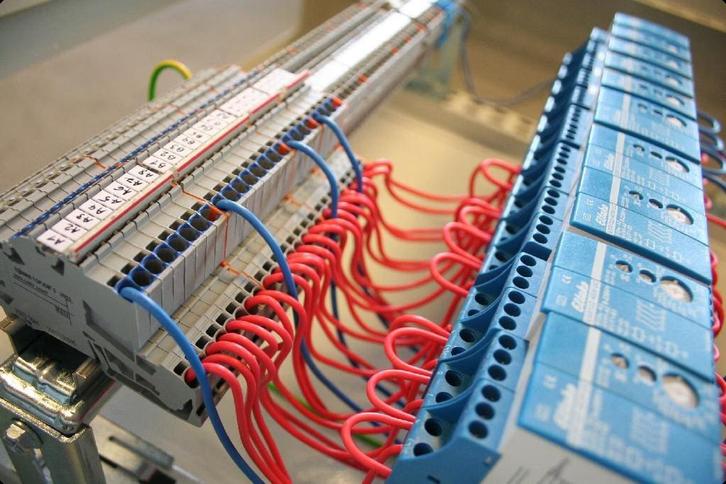 Electricien, Hobby & Loisirs créatifs, Composants électroniques, Neuf, Enlèvement ou Envoi