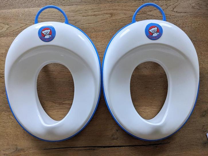 Réducteur de toilette Babybjörn (antidérapant) X 2, Enfants & Bébés, Bains & Soins, Utilisé, Autres types, Autres marques, Standard