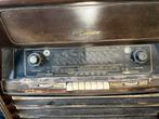 Oude radio met platenspeler, Audio, Tv en Foto, Platenspelers, Ophalen, Platenspeler