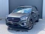 Ford Kuga benzine automaat ST-line 179pk, Automaat, 1498 cc, 4 cilinders, Alcantara