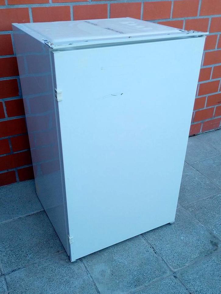 Zanussi inbouw frigo, Elektronische apparatuur, Koelkasten en IJskasten, Met vriesvak, Ophalen